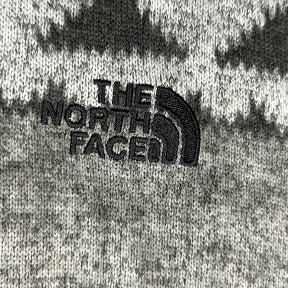 The North Face Gordon Lyons 1/4 Zip Gray Aztec Pullover Men’s Size Small Outdoor - Picture 9 of 10